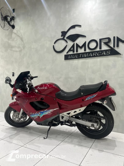 GSX 750F