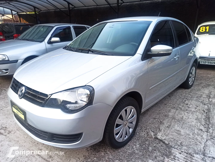 POLO SEDAN 1.6 MI 8V