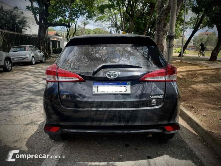 YARIS 1.3 16V FLEX XL LIVE MULTIDRIVE