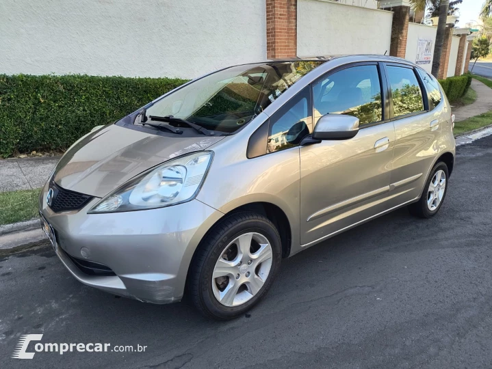 FIT 1.4 LX 16V