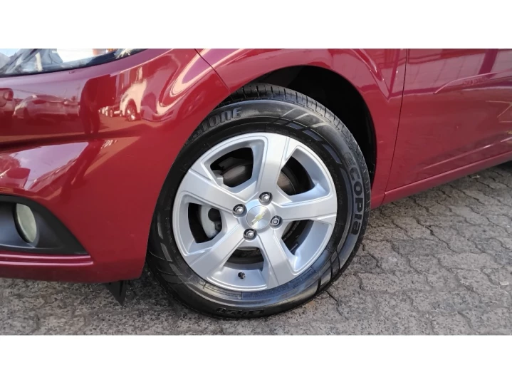PRISMA 1.4 MPFI LT 8V FLEX 4P MANUAL