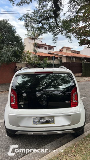 CROSS UP 1.0 TSI 12V