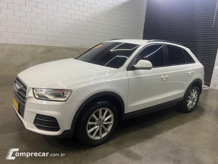 Q3 1.4 Tfsi Ambiente Flex 4P S Tronic