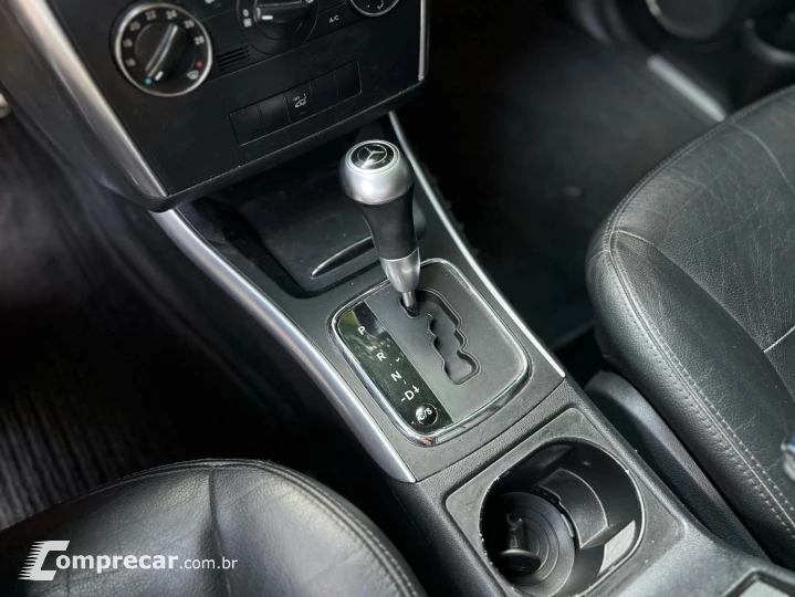 B 200 2.0 8V TURBO GASOLINA 4P AUTOMÁTICO