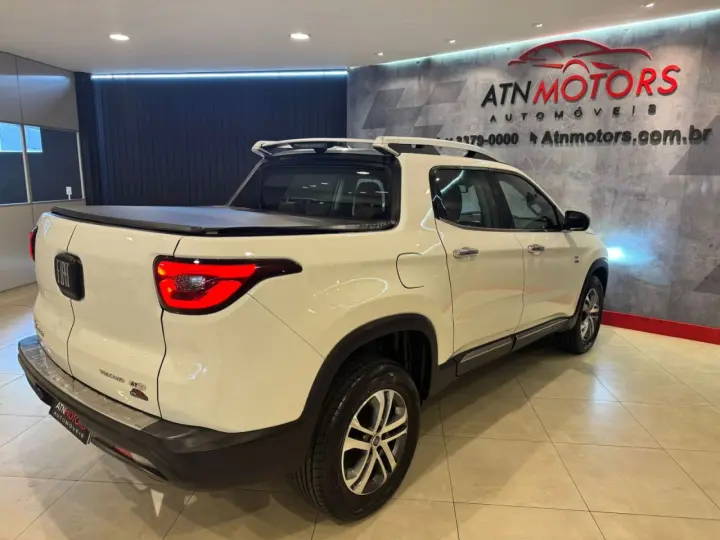 Toro 2.0 16V 4P VOLCANO 4WD TURBO DIESEL AUTOMÁTICO