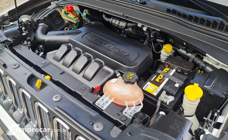 RENEGADE 1.8 16V Longitude