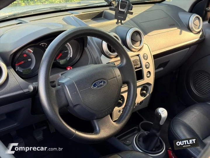 FIESTA 1.6 ROCAM SEDAN 8V FLEX 4P MANUAL