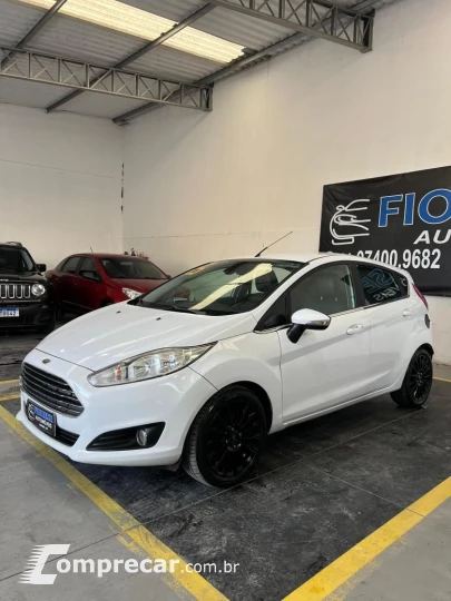 FIESTA 1.6 Titanium Hatch 16V