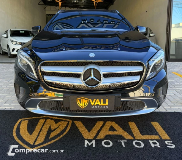 GLA 200 Vision 1.6/1.6 TB 16V Flex Aut.