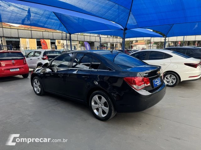 CRUZE SEDAN - 1.8 LT 16V 4P AUTOMÁTICO