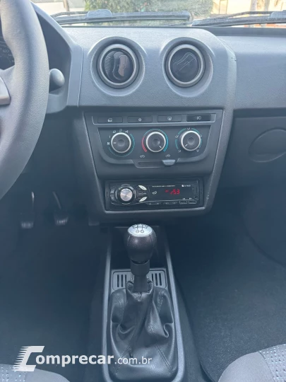 Celta 1.0 LT