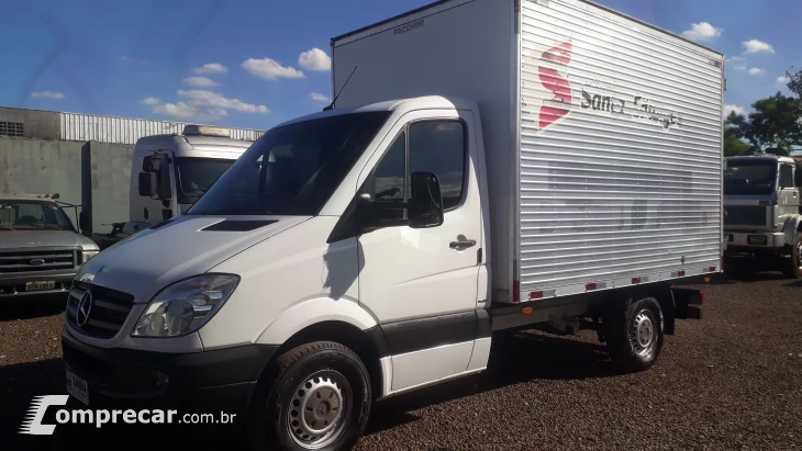 SPRINTER 2.2 311 CDI Furgão Street 14 16V Bi-turbo