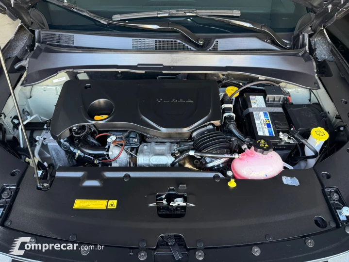 COMMANDER 1.3 T270 Turbo Limited