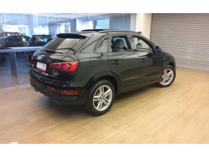 Q3 1.4 TFSI BLACK EDITION FLEX 4P S TRONIC