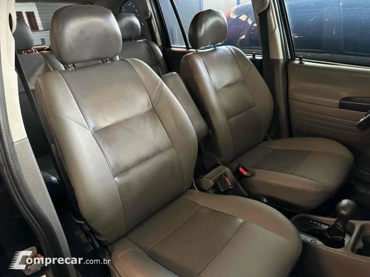 ZAFIRA 2.0 MPFI ELITE 8V FLEX 4P AUTOMÁTICO