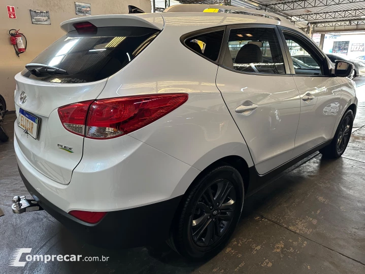 IX35 2.0 16V
