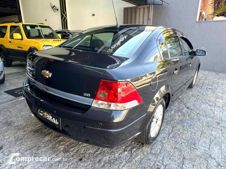 VECTRA 2.0 MPFI Expression 8V 140cv