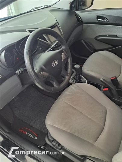 HB20S 1.0 COMFORT PLUS 12V FLEX 4P MANUAL