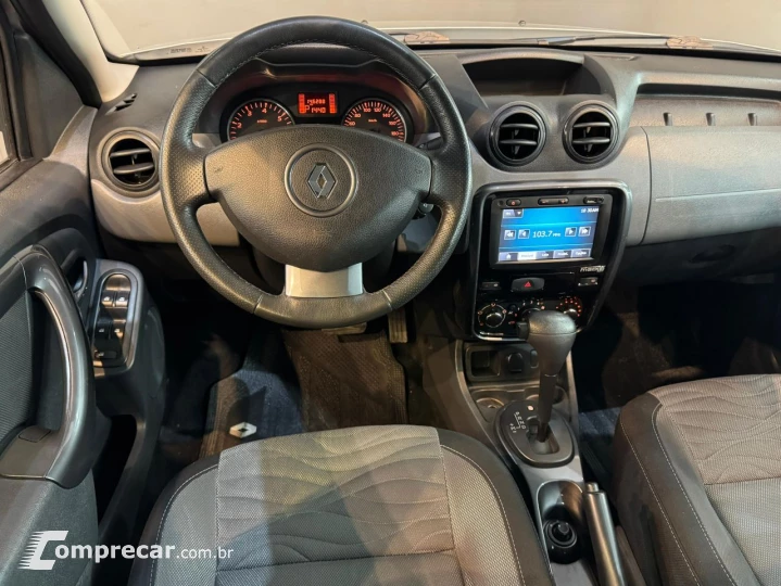 DUSTER TECHROAD 2.0 Hi-Flex 16V Aut.