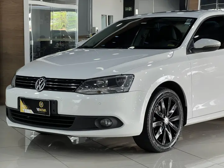 JETTA 2.0 COMFORTLINE 120CV FLEX 4P TIPTRONIC