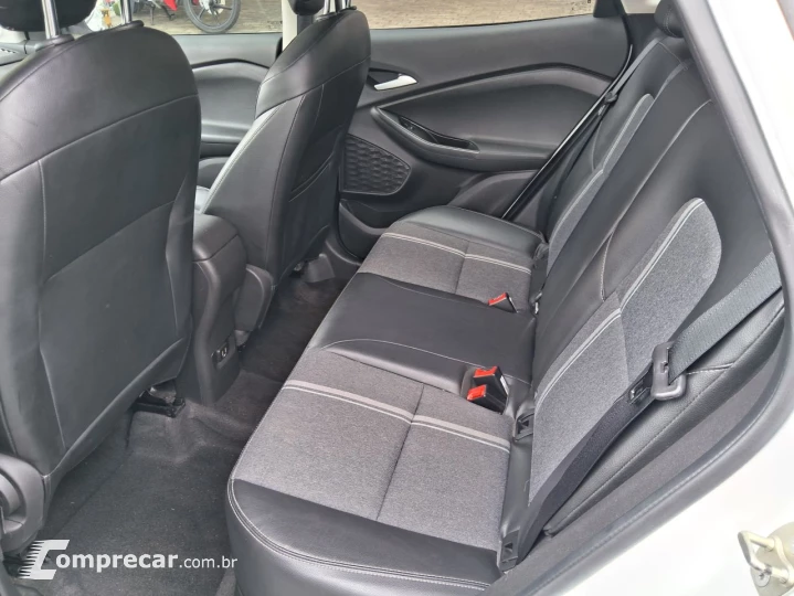 Tracker 1.0 4P FLEX TURBO LTZ AUTOMÁTICO