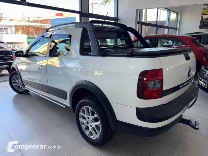 SAVEIRO 1.6 Cross CD 16V
