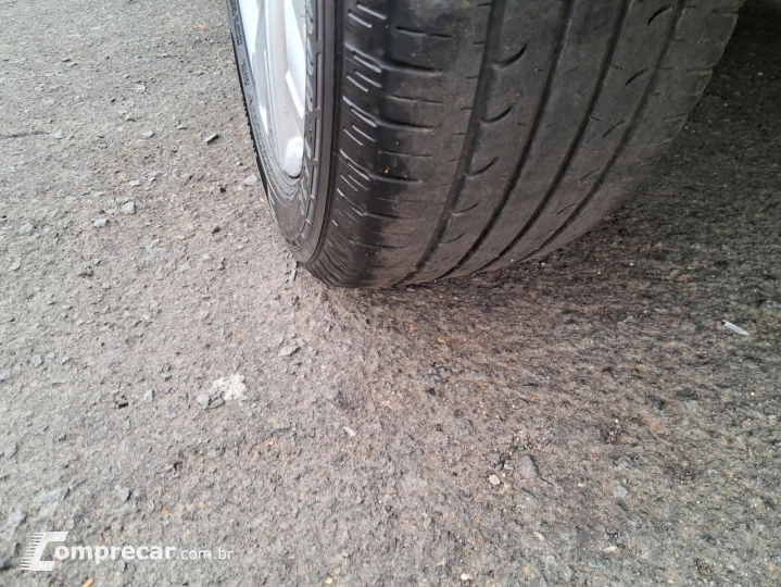 Tracker 1.0 4P FLEX TURBO LTZ AUTOMÁTICO