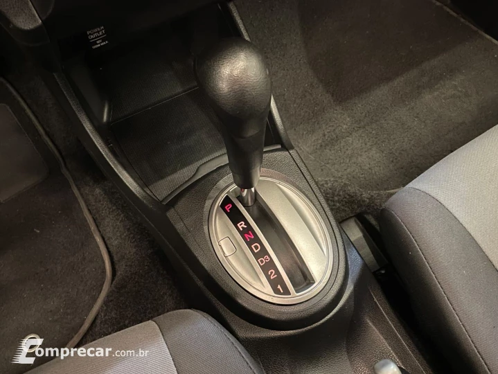 Fit 1.4 Cx 16V Flex 4P Automático