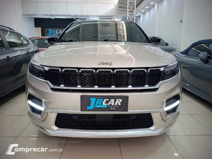 COMMANDER 1.3 T270 TURBO FLEX OVERLAND AT6