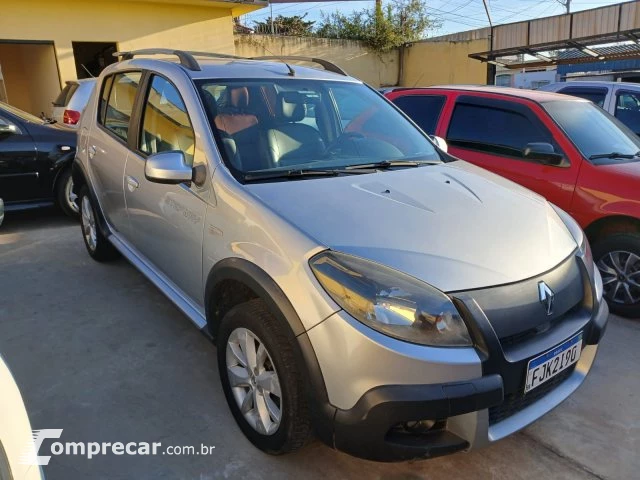 SANDERO - 1.6 STEPWAY 16V 4P AUTOMÁTICO