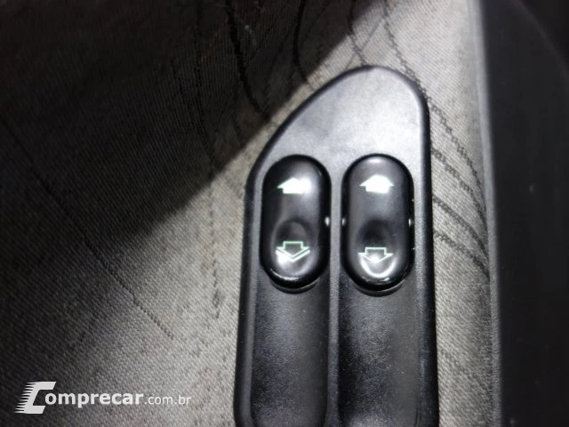 FIESTA HATCH - 1.6 MPI HATCH 8V 4P MANUAL