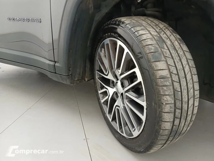 COMPASS 1.3 T270 TURBO FLEX LIMITED AT6
