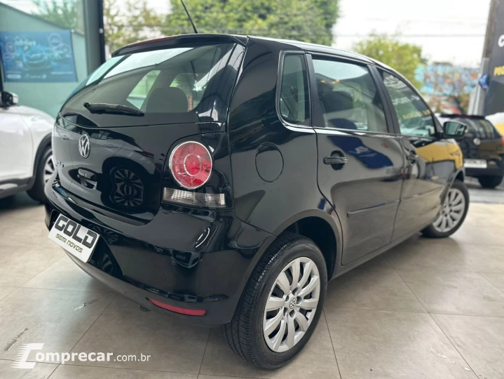 POLO 1.6 MI 8V FLEX 4P MANUAL