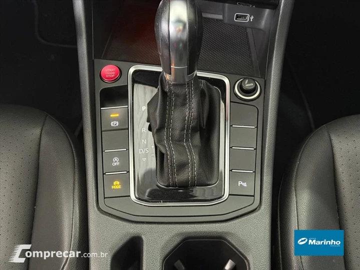 JETTA 1.4 250 TSI TOTAL FLEX R-LINE TIPTRONIC