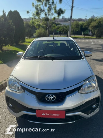 ETIOS 1.5 XS Sedan 16V