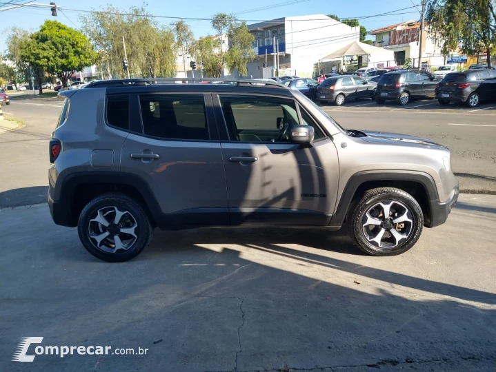 RENEGADE 2.0 16V Turbo Trailhawk 4X4