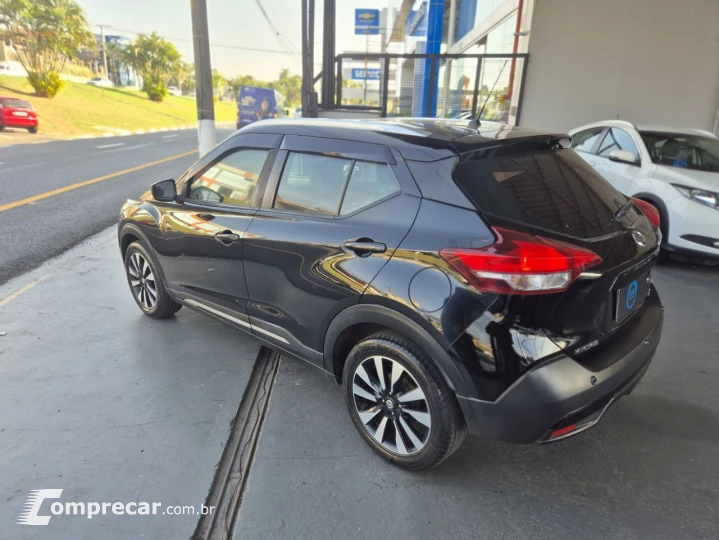 KICKS SV 1.6 16V FlexStar 5p Aut.