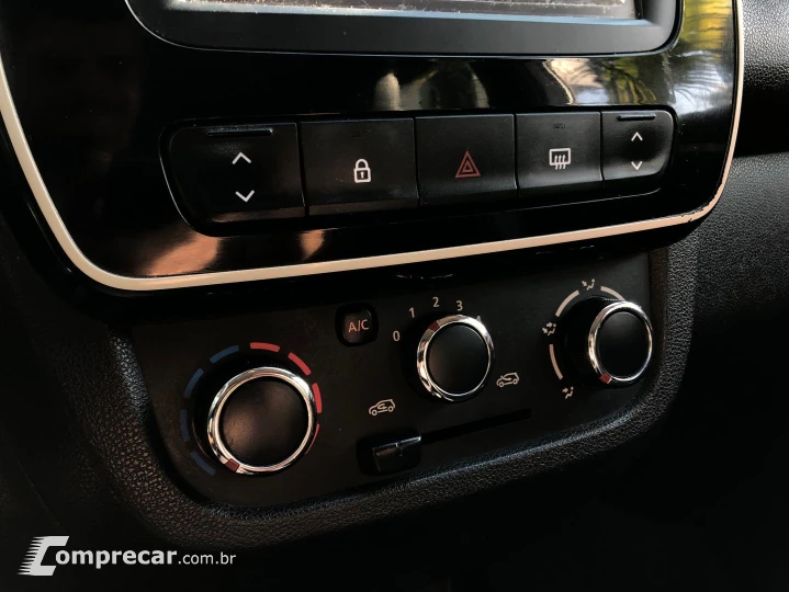 Kwid 1.0 12V Sce Flex Intense Manual