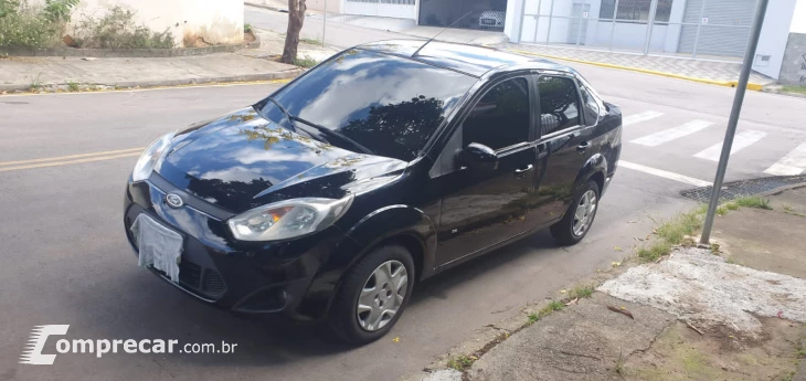 FIESTA 1.6 SE Sedan 16V