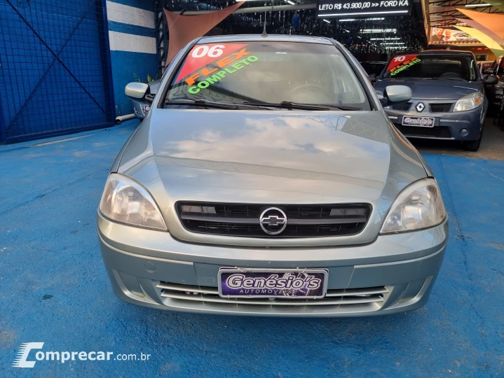 CORSA 1.8 MPFI Maxx Sedan 8V