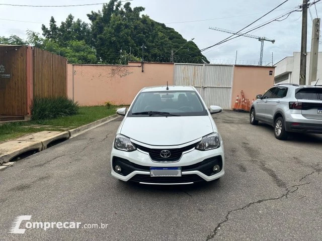 ETIOS HATCH - 1.5 PLATINUM 16V 4P AUTOMÁTICO