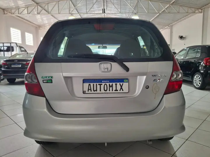 FIT 1.4 LX 16V
