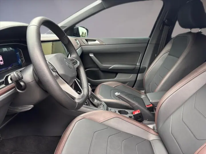 VIRTUS 1.0 200 TSI HIGHLINE AUTOMÁTICO