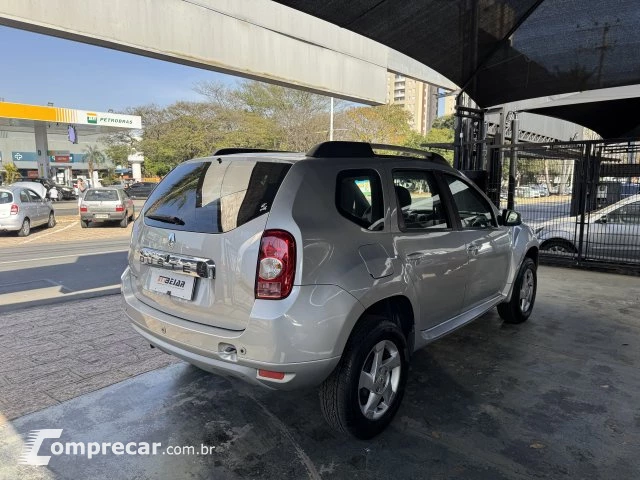 DUSTER - 1.6 DYNAMIQUE 4X2 16V 4P MANUAL