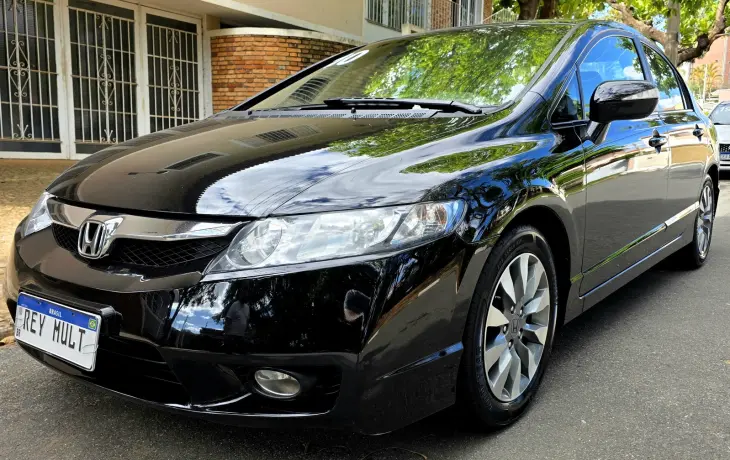 CIVIC 1.8 LXL 16V