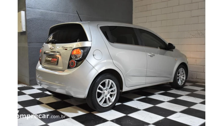 SONIC HATCH - 1.6 LTZ 16V 4P AUTOMÁTICO
