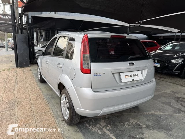 FIESTA HATCH - 1.6 MPI CLASS HATCH 8V 4P MANUAL