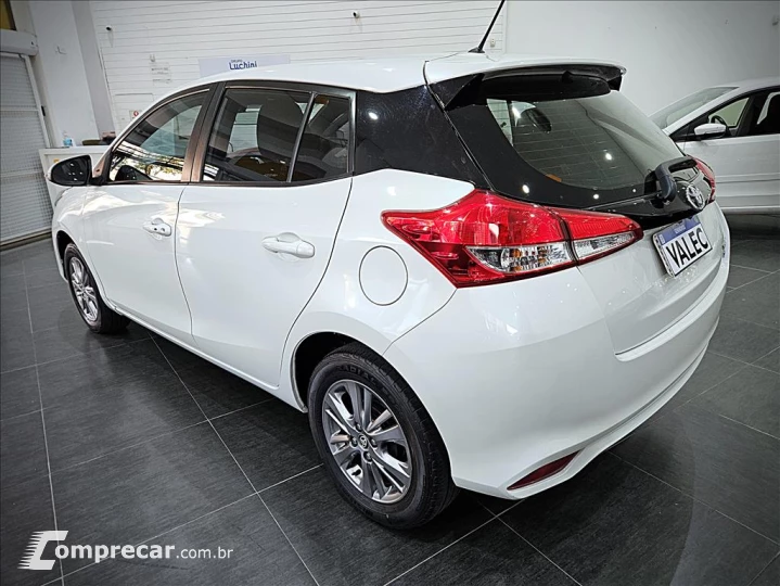 YARIS 1.3 16V FLEX XL PLUS TECH MULTIDRIVE