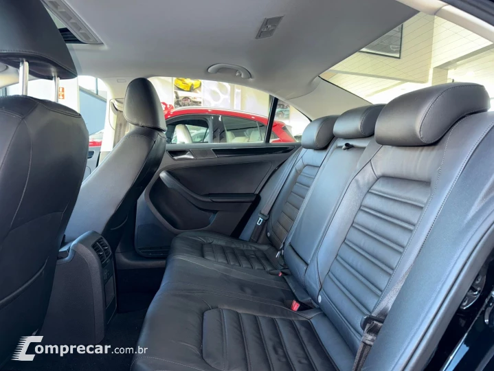 JETTA 2.0 TSI Highline 211cv