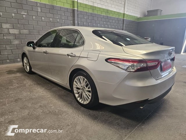 CAMRY - 3.5 XLE V6 24V 4P AUTOMÁTICO